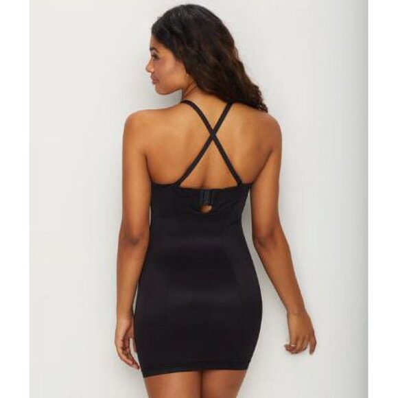 Maidenform Convertible Full Slip Easy Up Strapless Firm Control Strapless 2304 - Picture 2 of 7